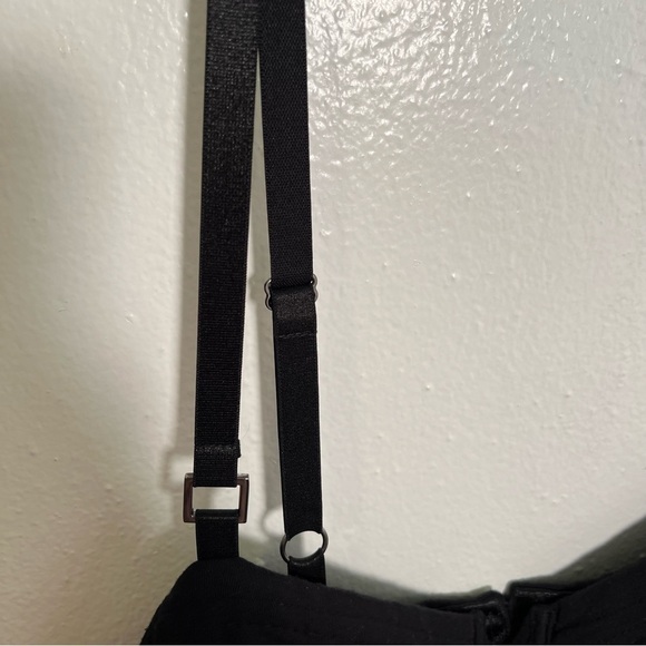 A/X Armani Exchange Sleeveless Black Dress - Picture 6 of 13